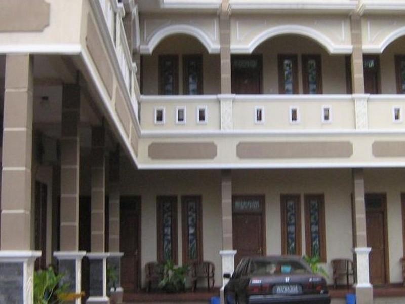 Hotel Laweyan Solo Exterior foto